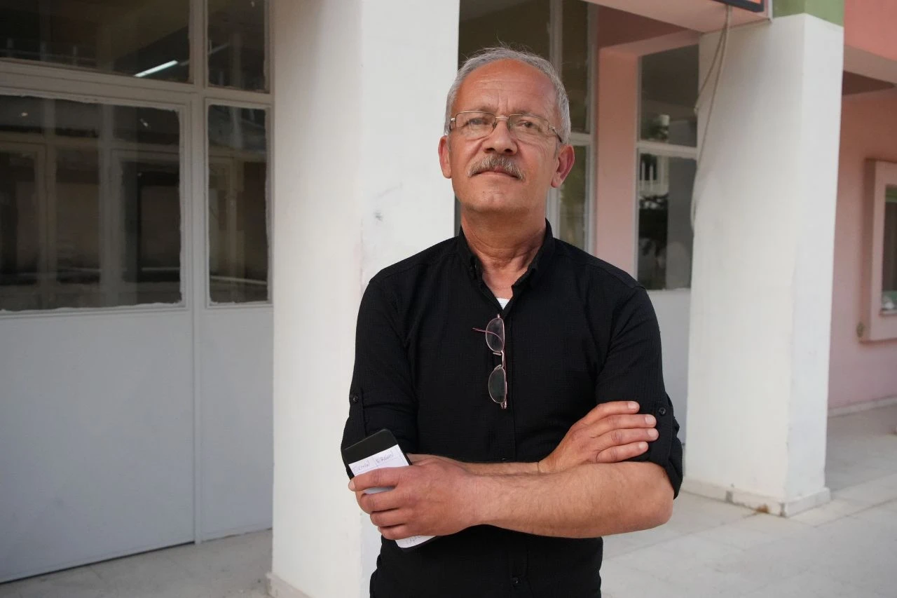 Oylar çöpe atıldı seçim yenilendi! Sandıktan çıkan sonuç belli oldu