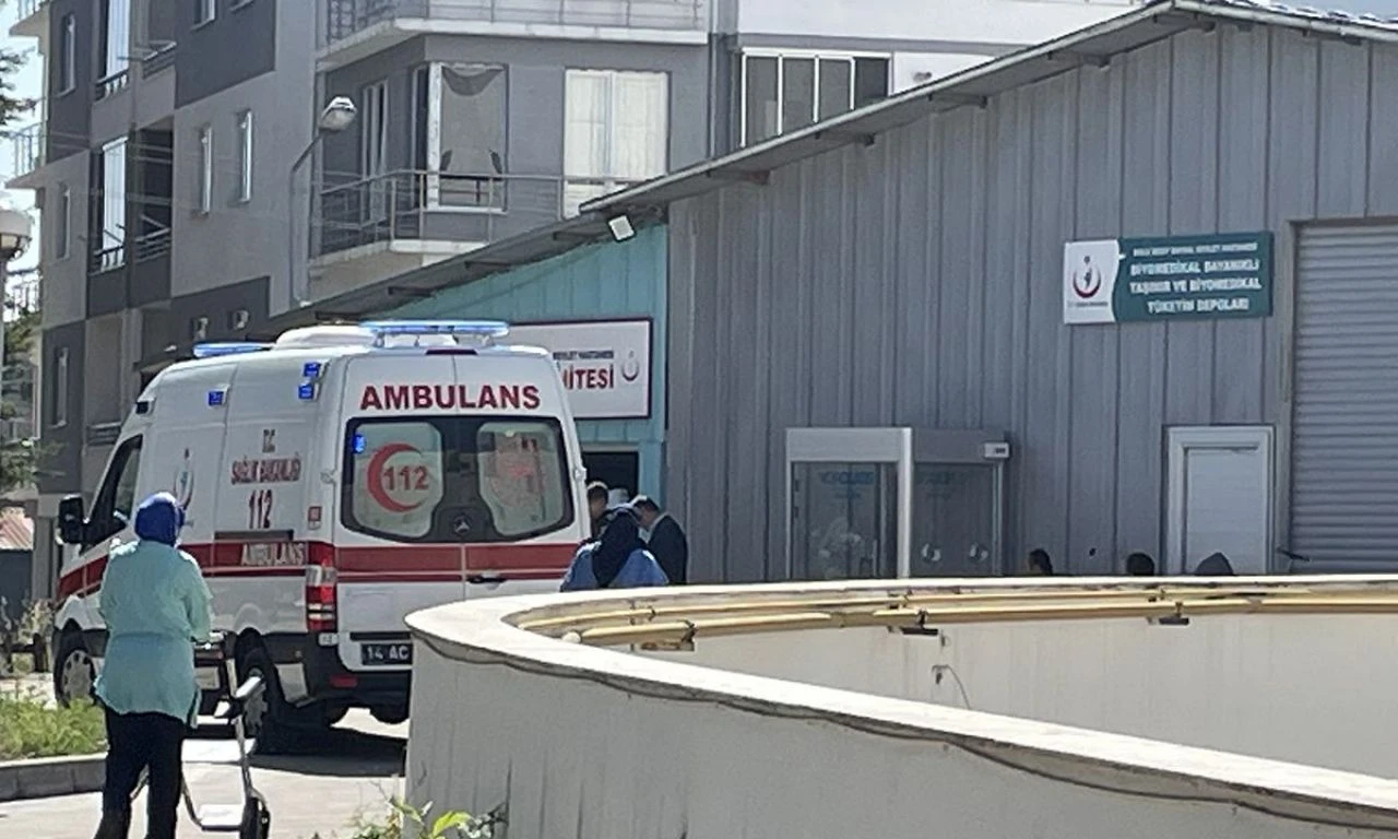 Yürekler ağza geldi! Çok sayıda işçi hastaneye kaldırıldı: AFAD ekipleri bölgede - 1. Resim