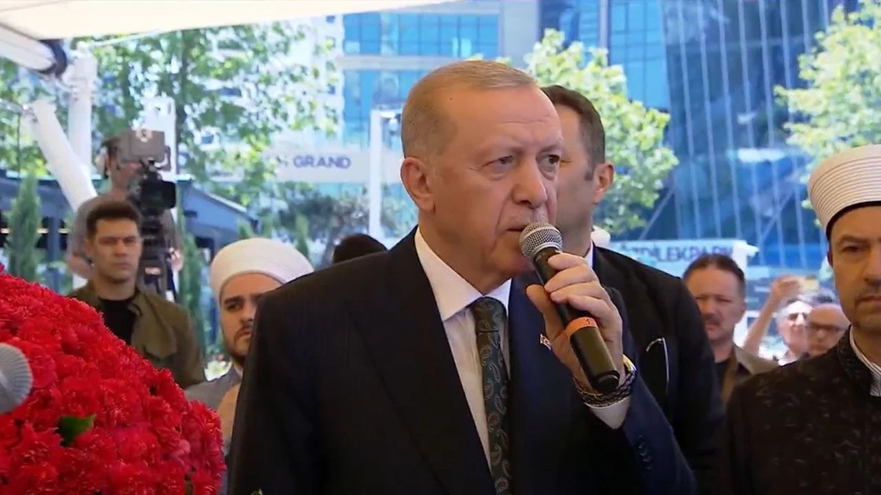 Cumhurbaşkanı Erdoğan, Özer Uçuran Çiller'in cenaze törenine katıldı