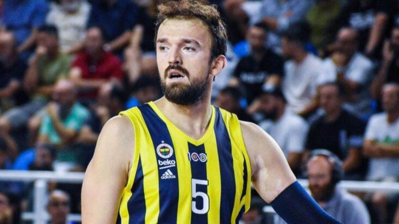 Finalin adı belli oldu! Anadolu Efes - Fenerbahçe Beko