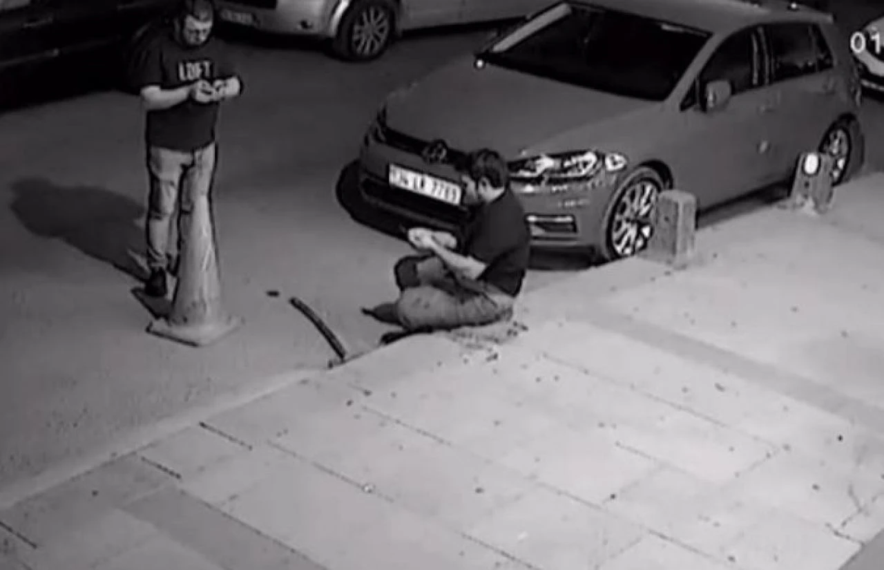 İki kardeşin çamaşır makinesi kavgasında korkunç son!