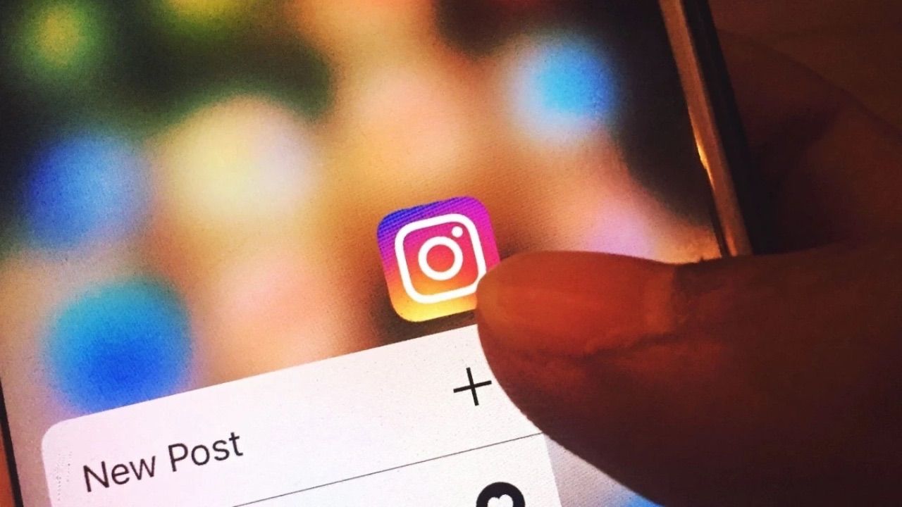 Instagram saç baş yoldurtacak özelliği test ediyor: Geçilemeyen reklamlar!