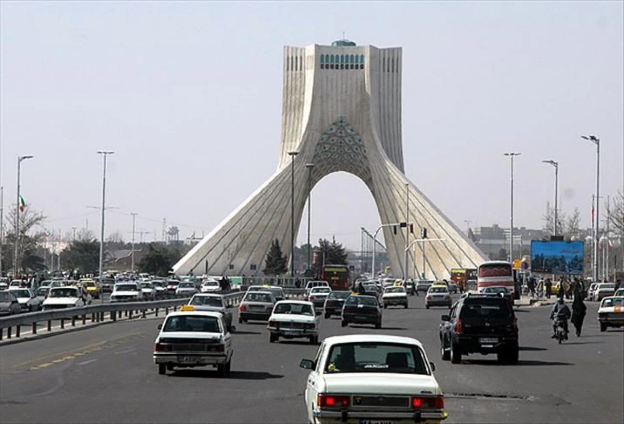 İran'da cumhurbaşkanlığı için rekor başvuru!