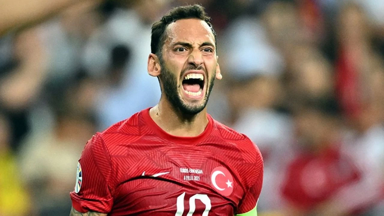 Montella: 'Forvetsiz oynuyoruz' tabiri hoşuma gitmiyor - 1. Resim