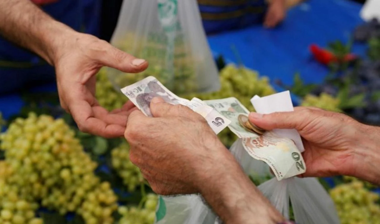 Son dakika! 5 aylık enflasyon farkı belli oldu, İşte emekli memur, SSK ve Bağ-Kurlu'nun alacağı zam oranı - 3. Resim