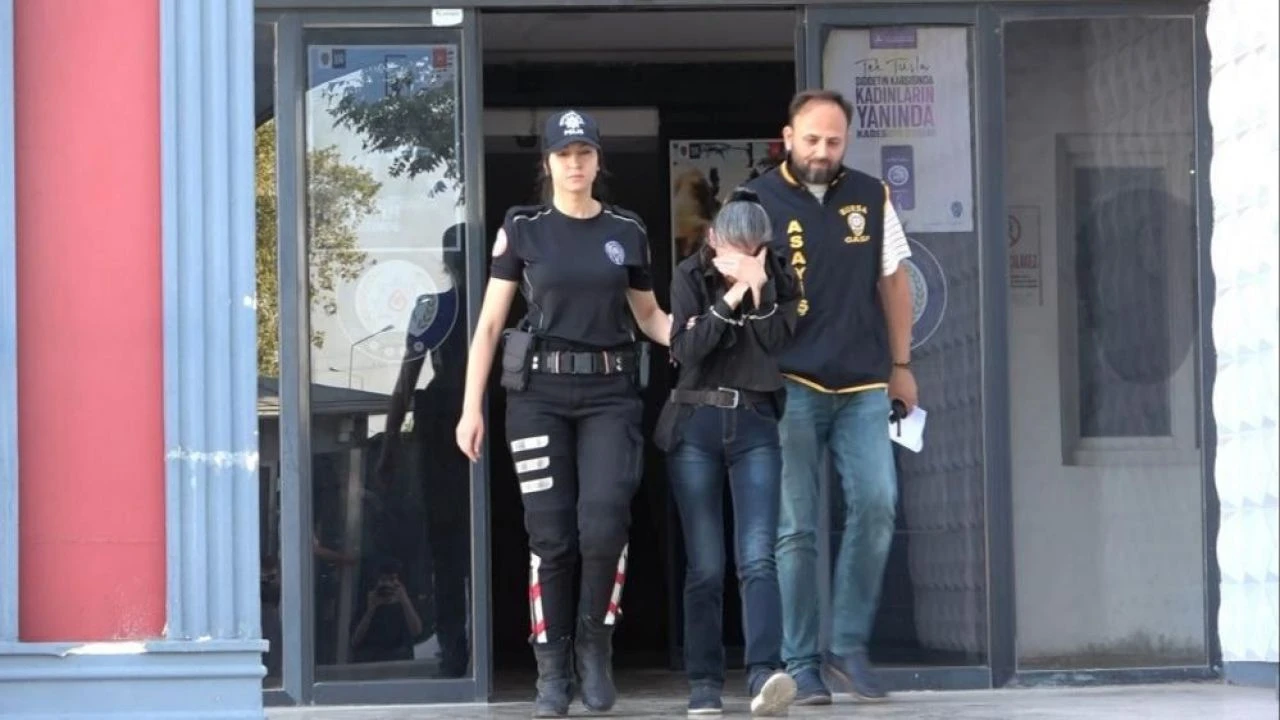 Türkiye'nin konuştuğu 'çöp ev' davasında karar! Teyze ve kuzenine hapis cezası