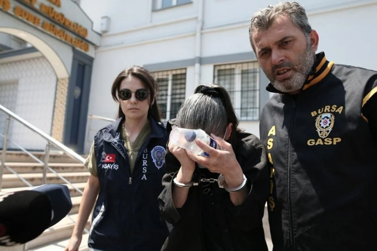 Türkiye'nin konuştuğu 'çöp ev' davasında karar! Teyze ve kuzenine hapis cezası