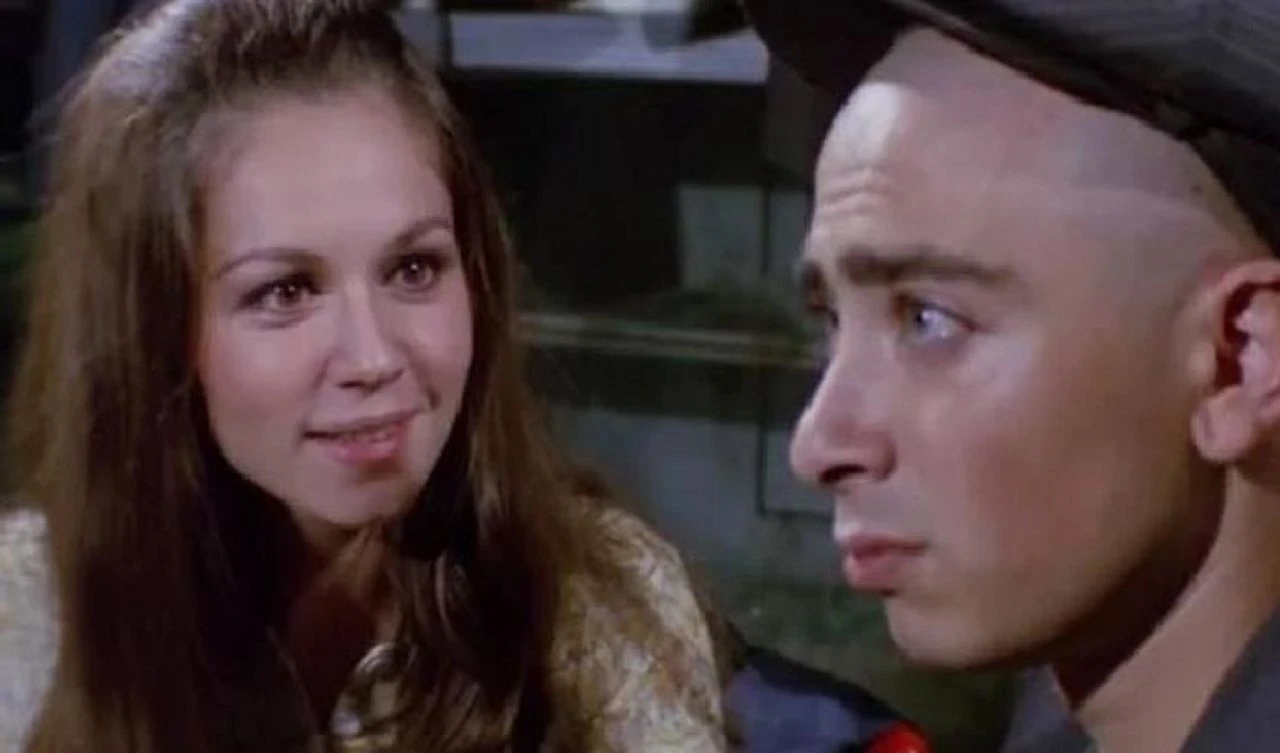 Aşk-ı Memnu'nun Şayeste'si Fatma Karanfil'den acı haber - 2. Resim