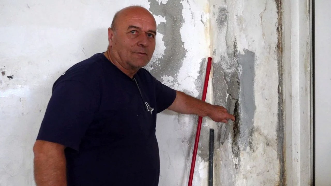 Bahçelievler'de binanın kolonları patladı! İş yeri sahibinden akılalmaz istek!