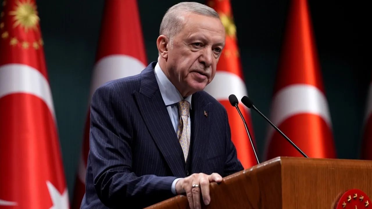 Cumhurbaşkanı Erdoğan, kamu çalışanları için bayram tatilinin 9 gün olacağını açıkladı