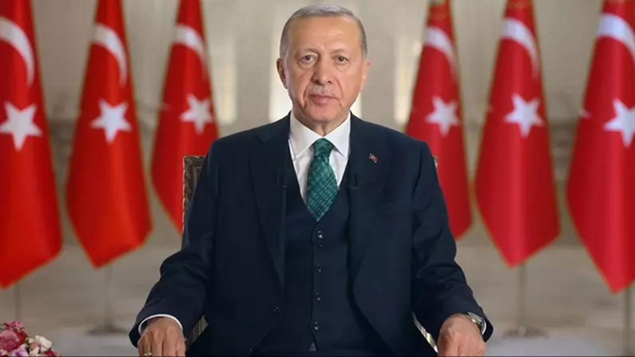 Cumhurbaşkanı Erdoğan, Kurban Bayramı emekli ikramiyesinin 10-14 Haziran tarihleri arasında hesaplara yatırılacağını duyurdu