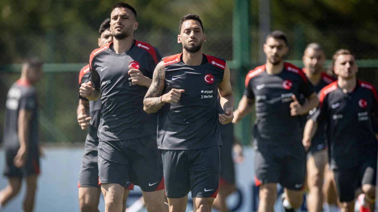 İtalya - Türkiye maçının saati ve kanalı belli oldu!