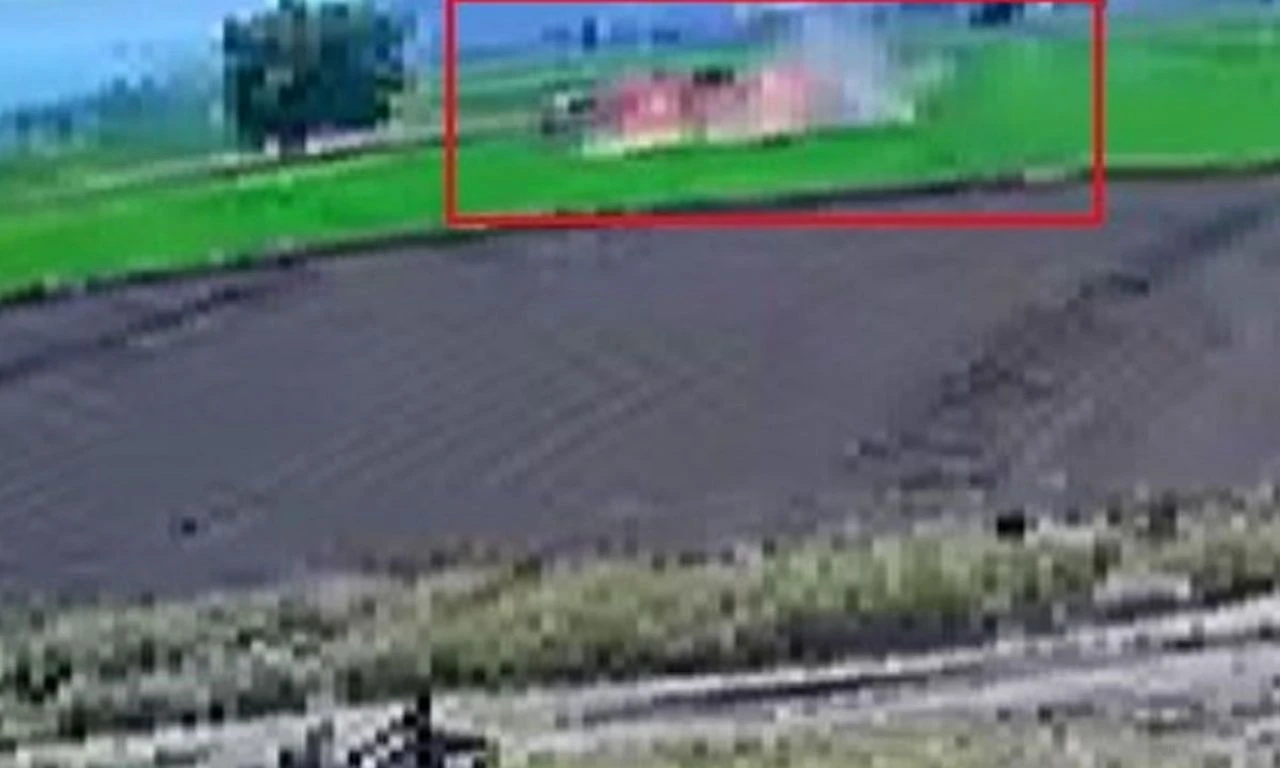 Kayseri'de eğitim uçağının düştüğü anlar kamerada!