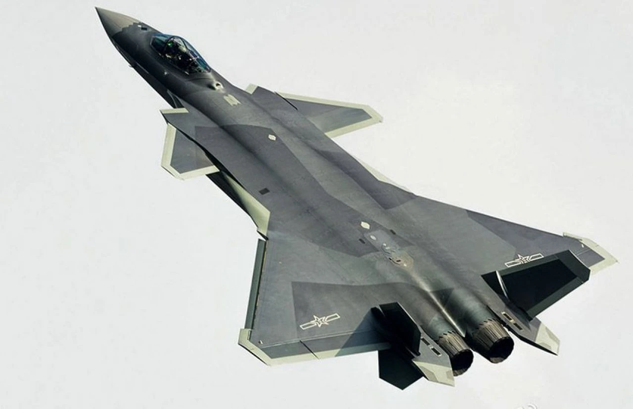 Gizli savaş uçağı sınıra gönderildi, S-400’leri aktif edebilirler: Çin-Hindistan gerilimi uydu görüntülerinde