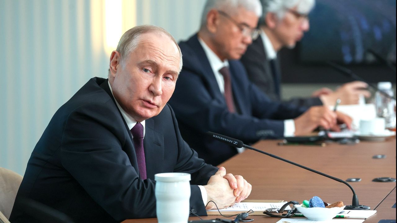 Putin&#039;den kritik Gazze ve Ukrayna açıklaması: &quot;Vuracak silah göndeririz&quot;