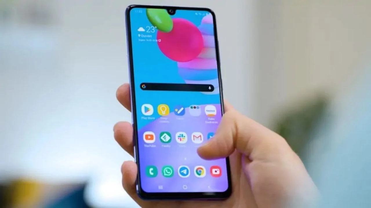 Samsung kötü haberi verdi: Üç Galaxy modeli artık desteklenmeyecek