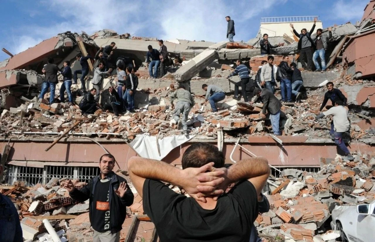 Türkiye'nin yıllar içindeki deprem bilançosu! 110 bin insan hayatını kaybetti