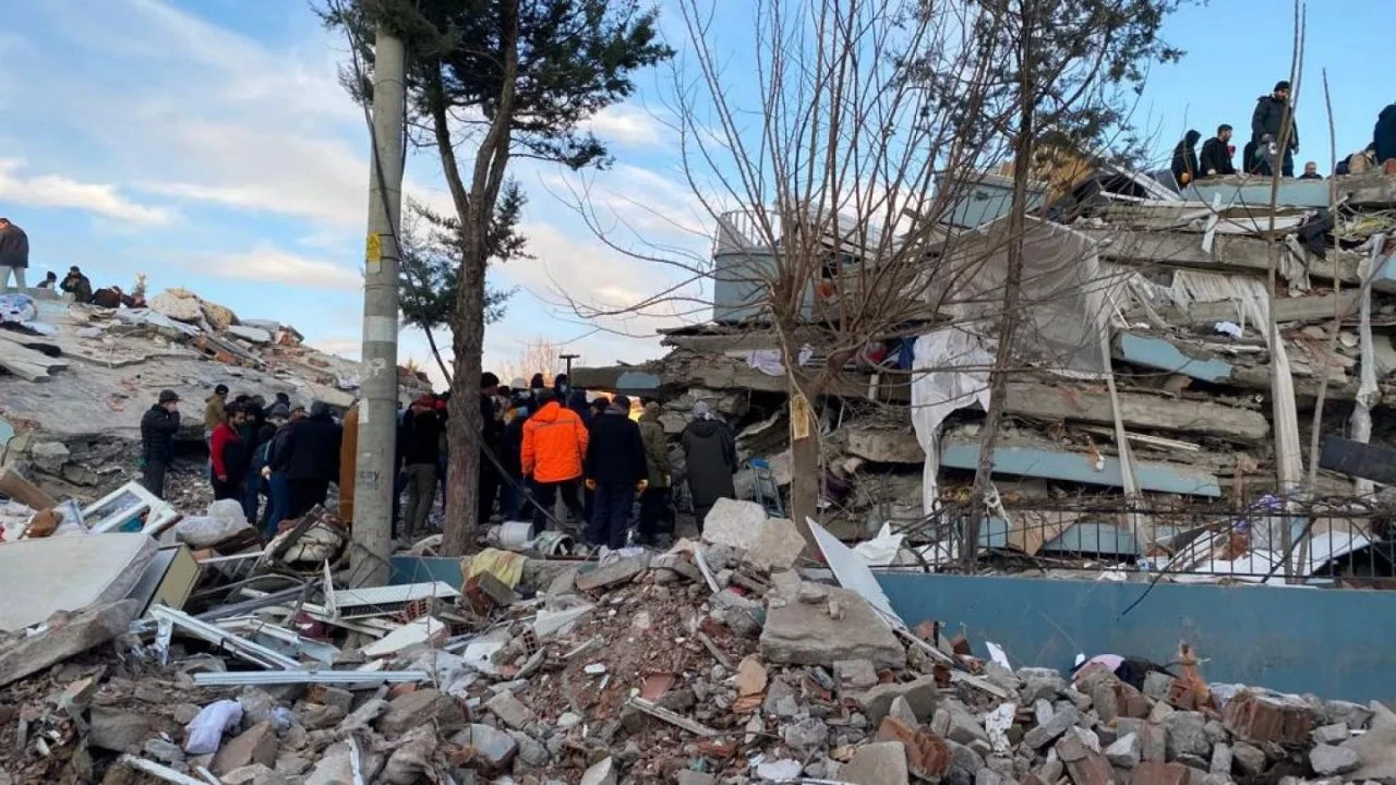Türkiye'nin yıllar içindeki deprem bilançosu! 110 bin insan hayatını kaybetti