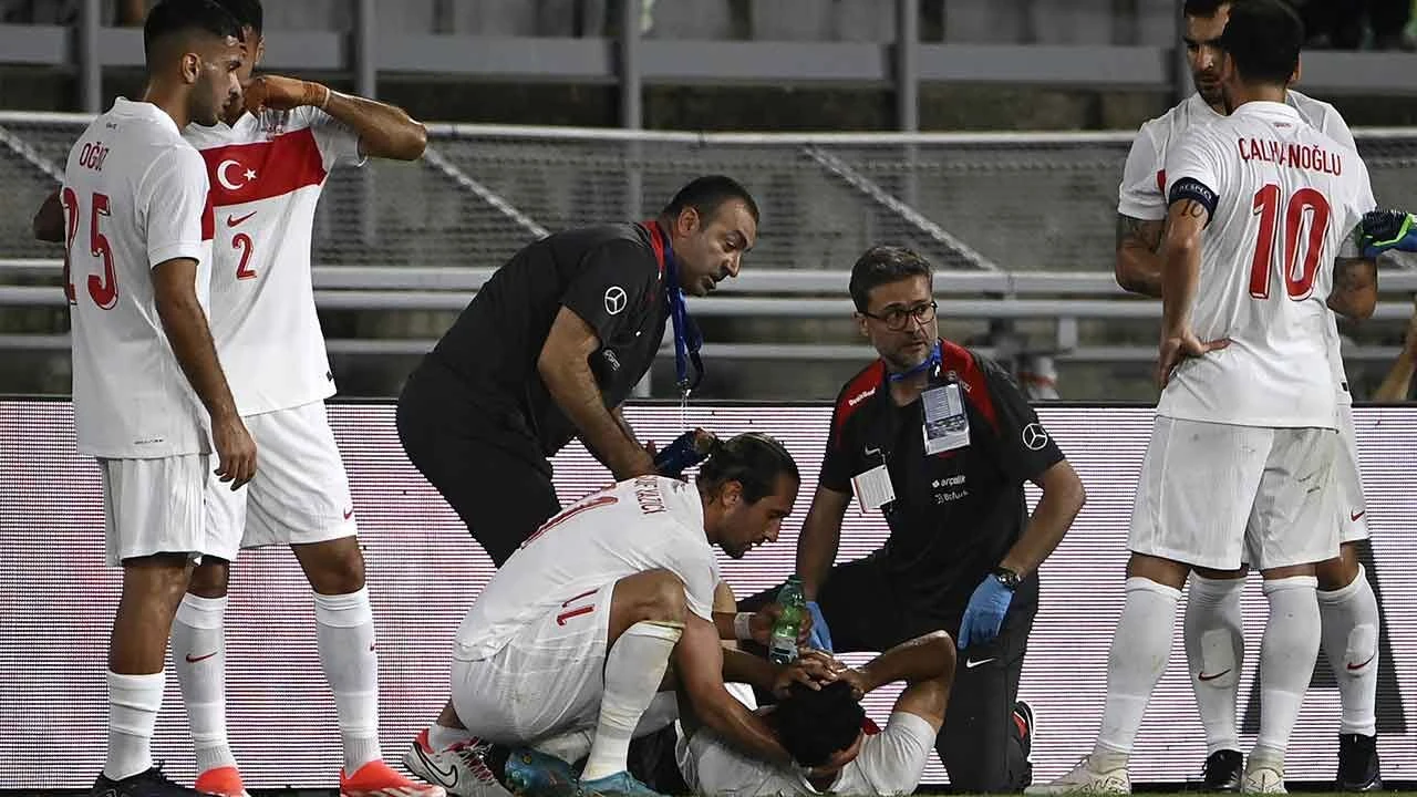 Vincenzo Montella'dan Ozan Kabak açıklaması: İyi hissiyatımız yok!