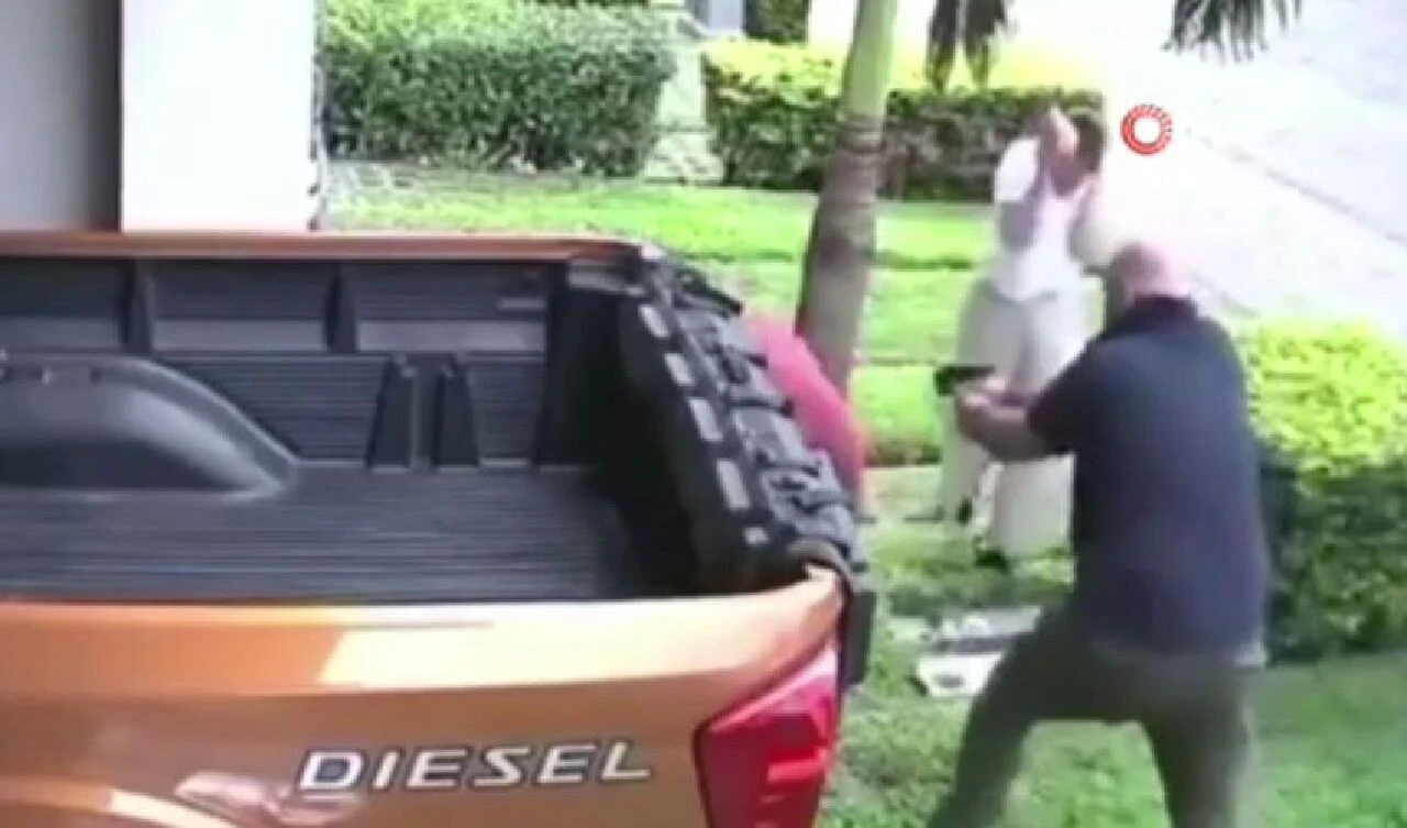 Cinayet anları kamerada: Komşusunu kurşun yağmuruna tuttu