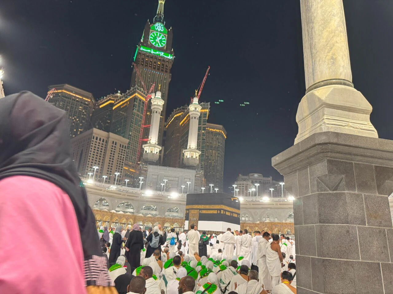 Kabe'nin misafirlerinden Filistin'e dua: 3 milyondan fazla hacı adayı ellerini semaya açtı