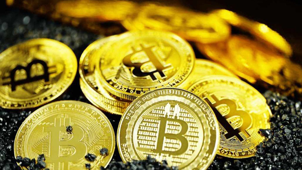 Kripto piyasasında dengeleri değiştirecek Bitcoin tahmini: İngiliz devi 2024&#039;ün sonu için fiyat verdi