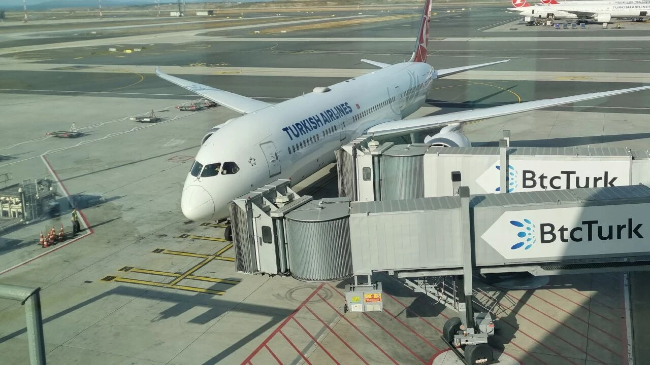 THY uçağında acil durum! İstanbul Havalimanı'na geri döndü