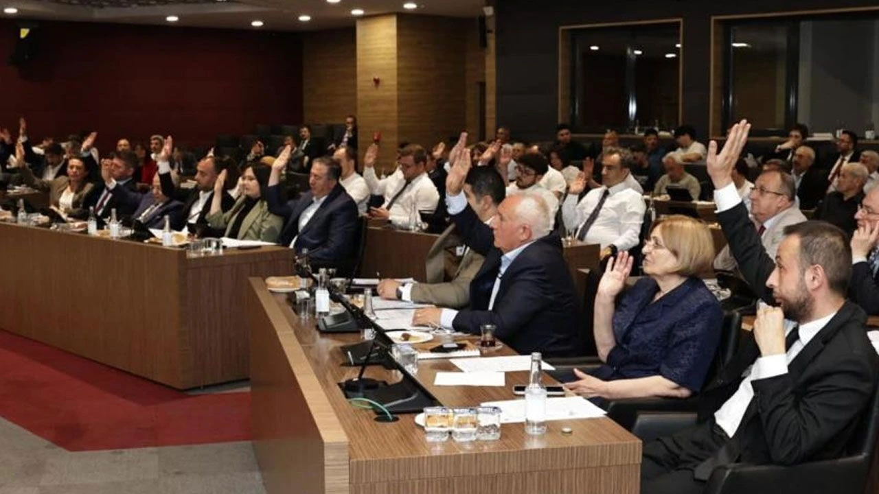 2 ilde toplu ulaşıma zam! Bilet fiyatları değişti - 1. Resim