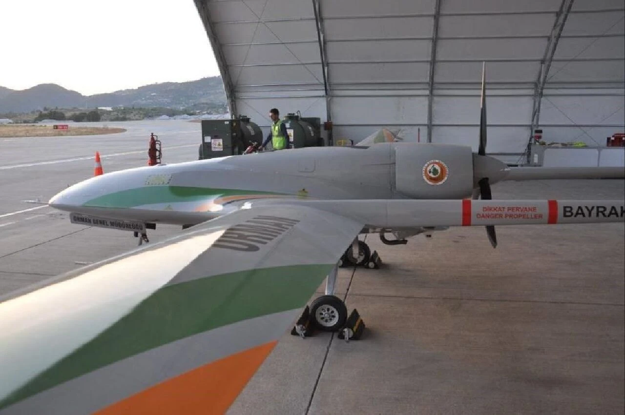 Bayraktar TB2 orman yangınlarına savaş açtı: En küçük kıvılcımı haber veriyor, gökyüzünden inmiyor - 1. Resim
