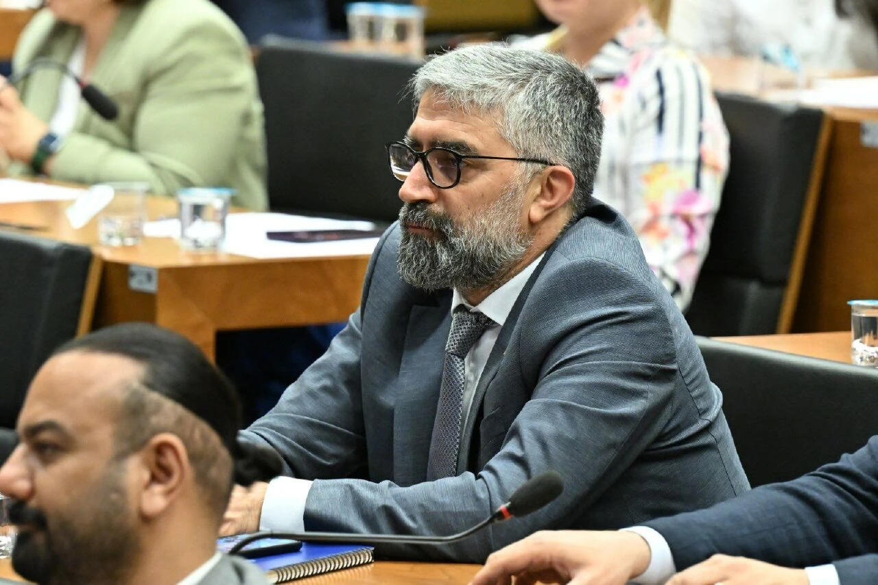 Canlı yayın konuğu Turgay Polat psikolojik danışmanlık ve rehberlik bölümünden mezun oldu - 1. Resim