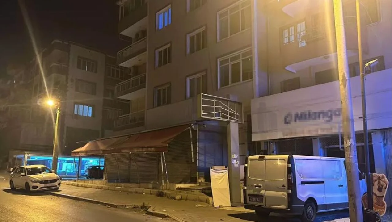 İzmir'de kan donduran vahşet! O sırada eve giren çocuk feryat etti