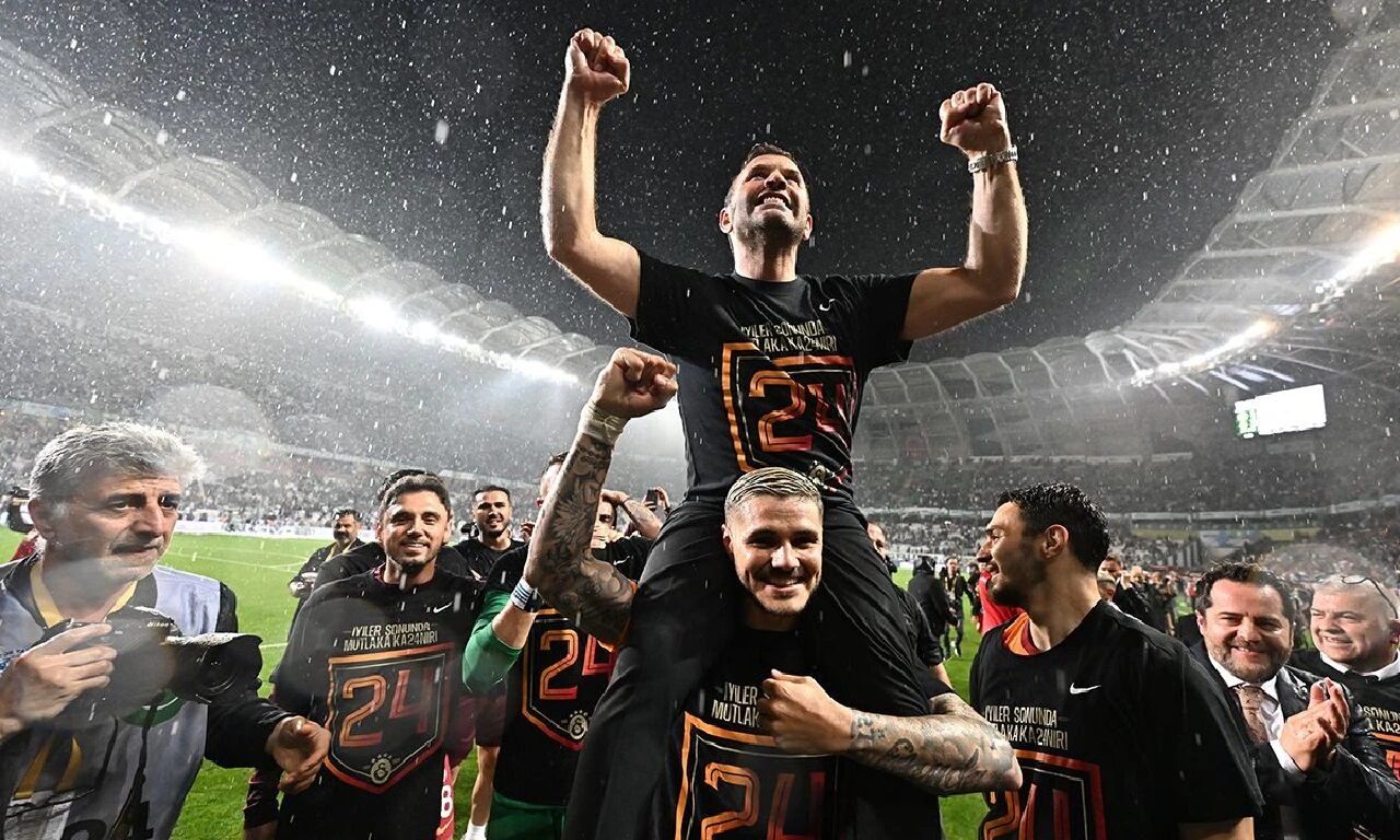 Okan Buruk imzayı attı: Hedef 25. şampiyonluk ve 5. yıldız - 1. Resim