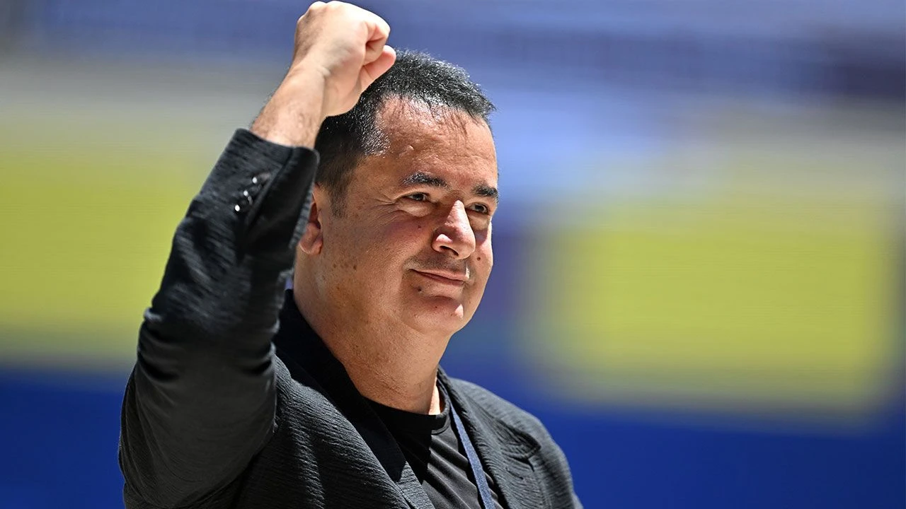 Acun Ilıcalı'dan Aziz Yıldırım'a zehir zemberek sözler: Mourinho'nun yüzüne nasıl bakacaksın? - 1. Resim