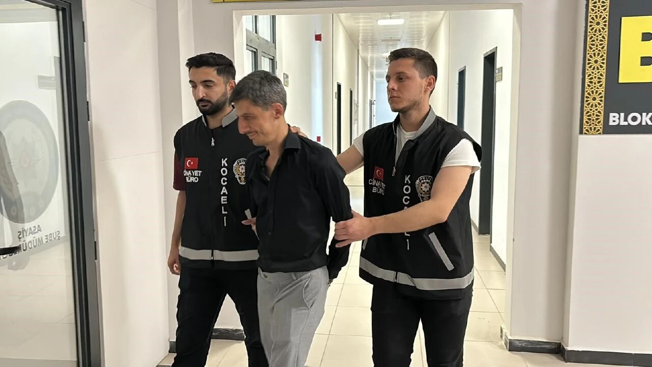 Canlı yayında eniştesini bıçakladı! Kan donduran görüntüler gündem oldu