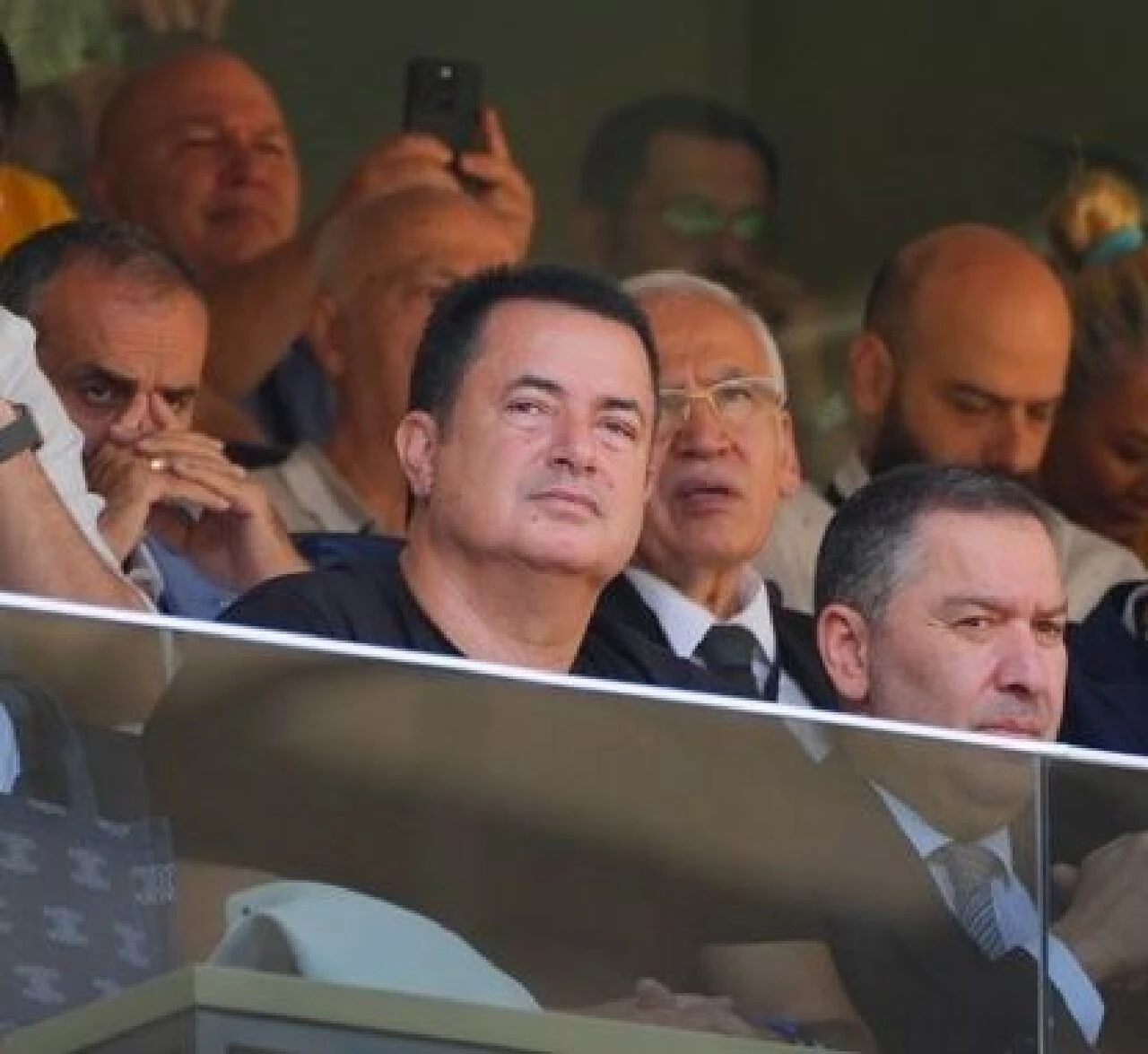 Fenerbahçe'de olaylı genel kurul: Ali Koç'tan Aziz Yıldırım'a çağrı: Son kez bu teklifi yapıyorum