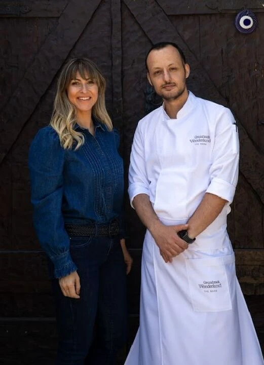 Grandma’s Wonderland: Modern Ruhların Sığınağı