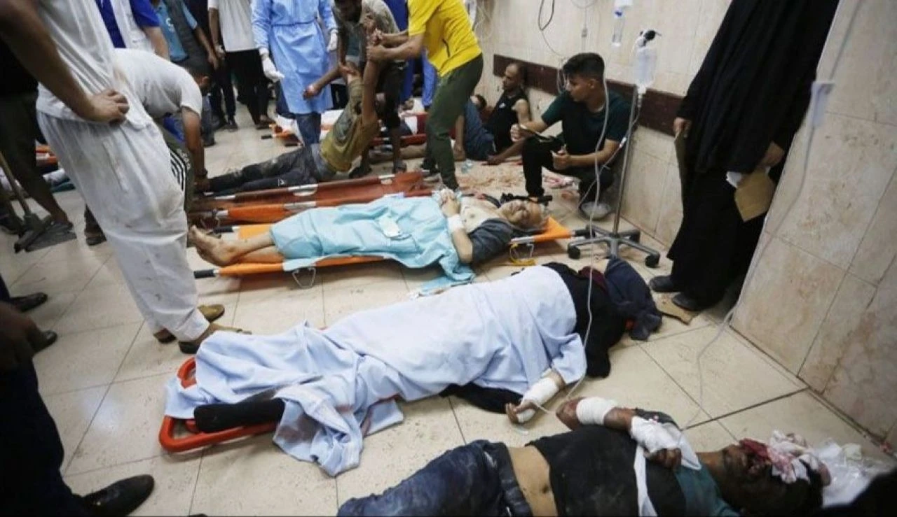 Doha'da Gazze diplomasisi! Bakan Fidan, Heniyye ile bir araya geldi - 1. Resim