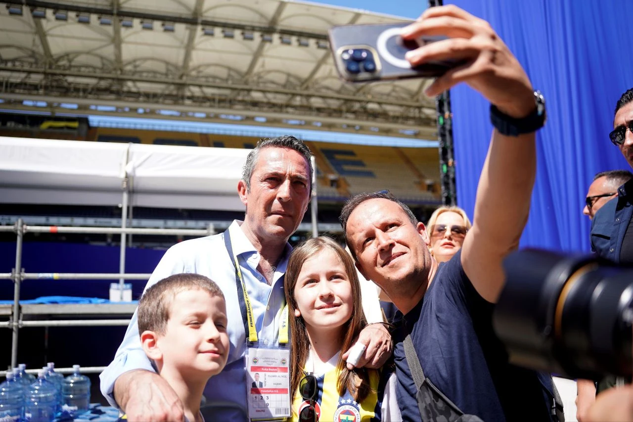 Fenerbahçe'de başkanlık yarışı! Ali Koç ve Aziz Yıldırım'a yoğun ilgi