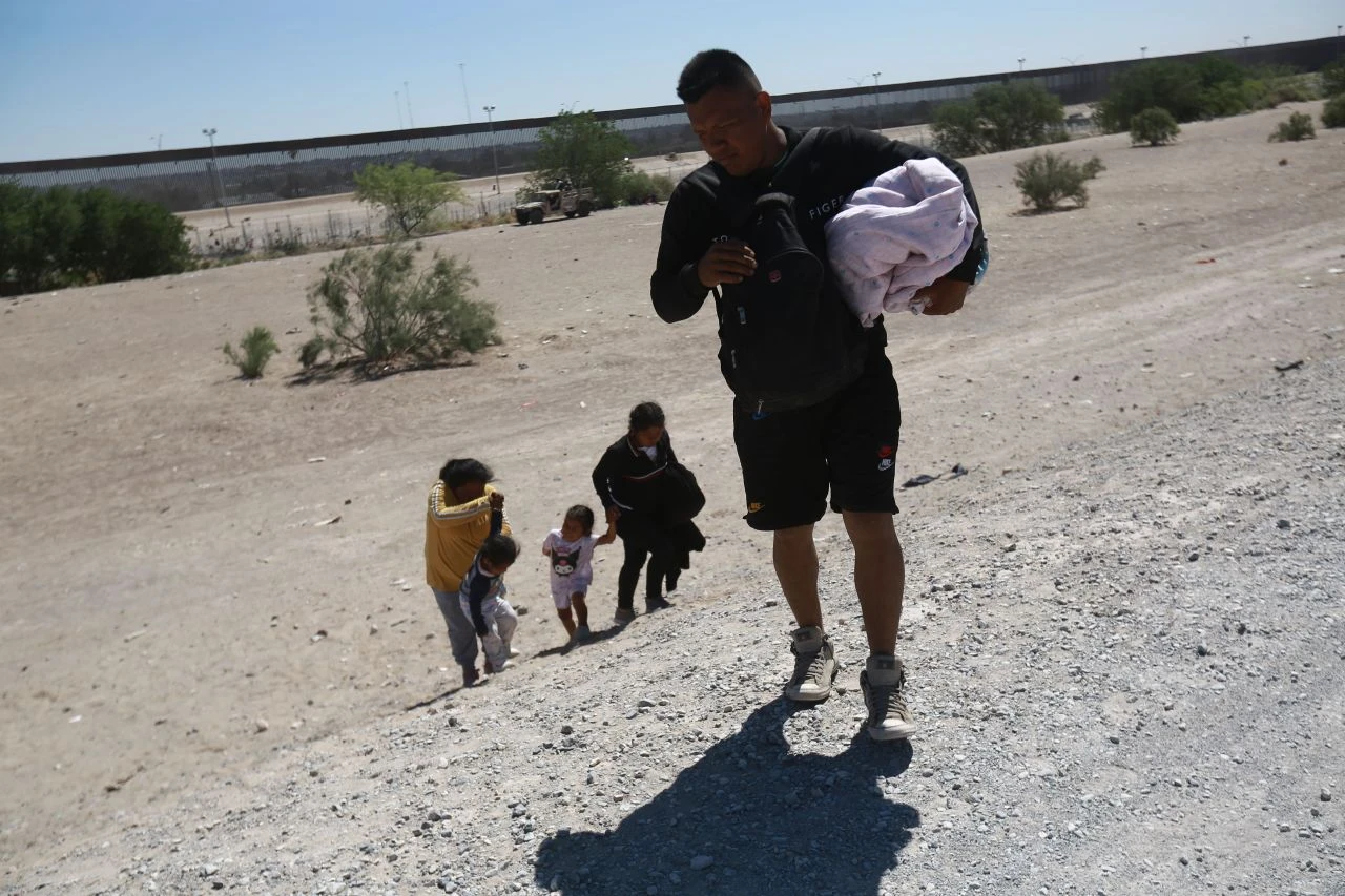 Meksika alev alev yanıyor: Ölü sayısı 90'ı aştı - 1. Resim