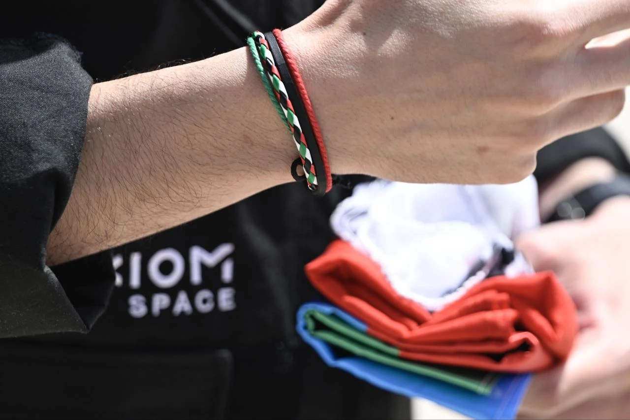 Türkiye'nin ikinci astronotu Atasever uçuş sonrası asıl amacını açıkladı: Bilekliğindeki detay dikkat çekti