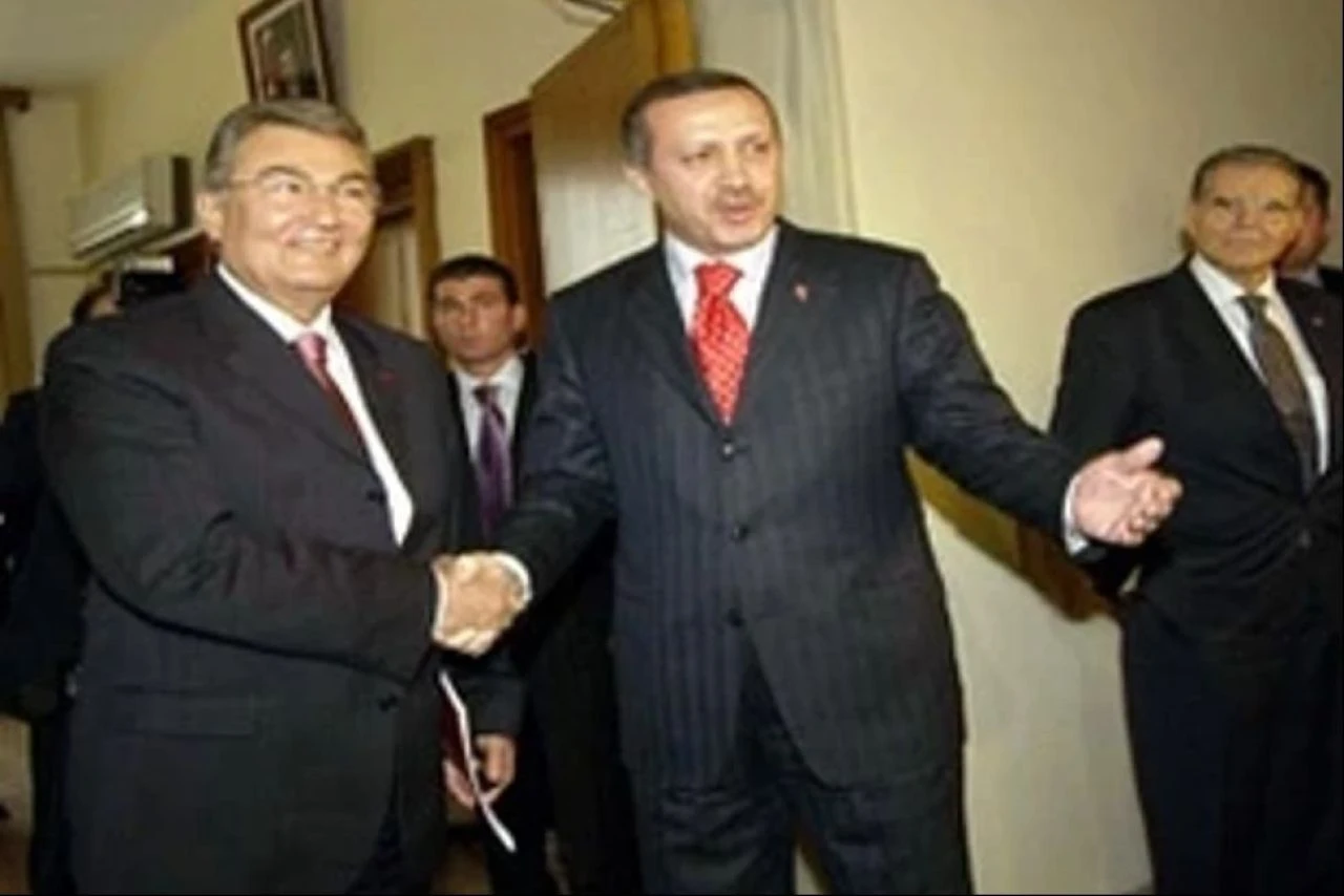 18 yıl sonra yeniden! İki liderin buluşmasında dikkat çeken detaylar - 2. Resim