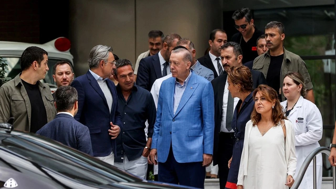 Ali Koç’un ceket hassasiyeti! Cumhurbaşkanı ile verdiği görüntü yeniden gündem oldu