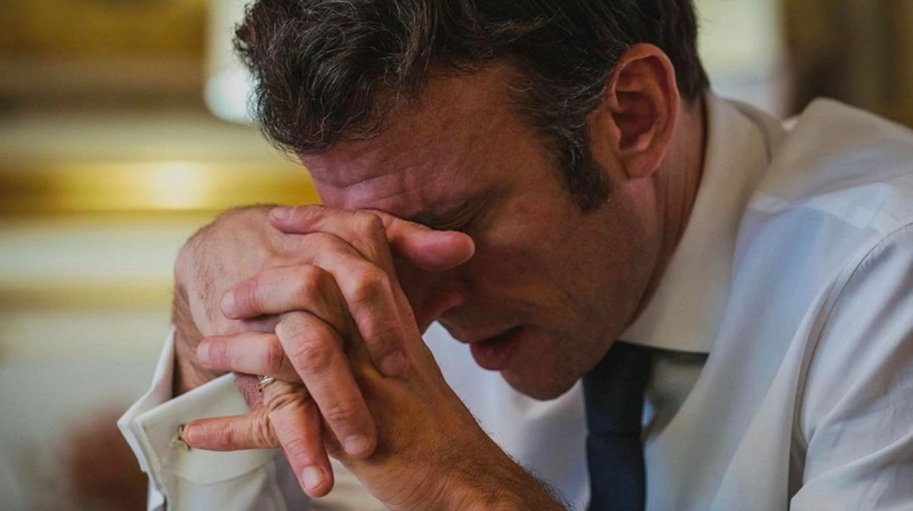 AP seçimleri Fransa'yı altüst etti: Macron artık zayıf bir başkan! Aşırı sağcı Le Pen ilk mesajını verdi - 3. Resim