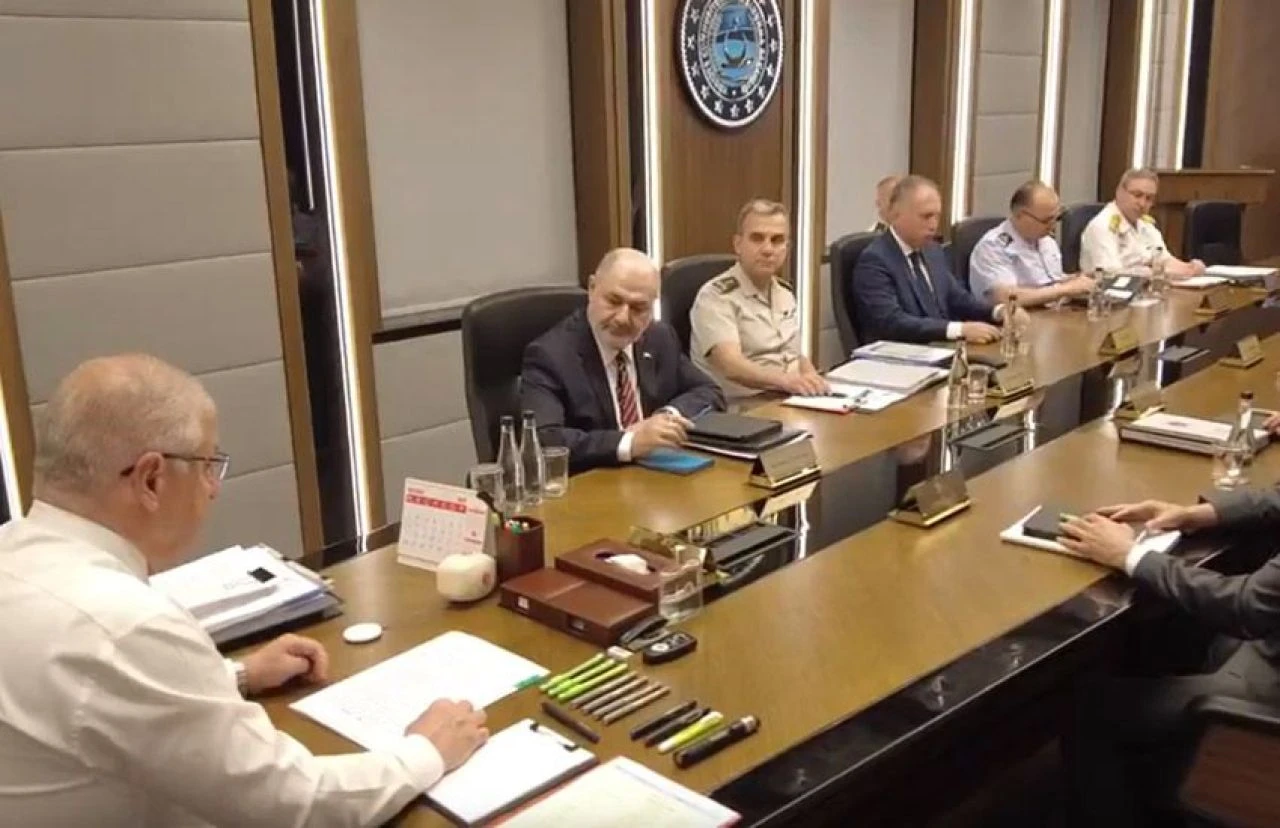 Bakan Güler'den PKK'nın sözde seçim çalışmalarına tepki: Gelirleri ve lider kadrosu düştü