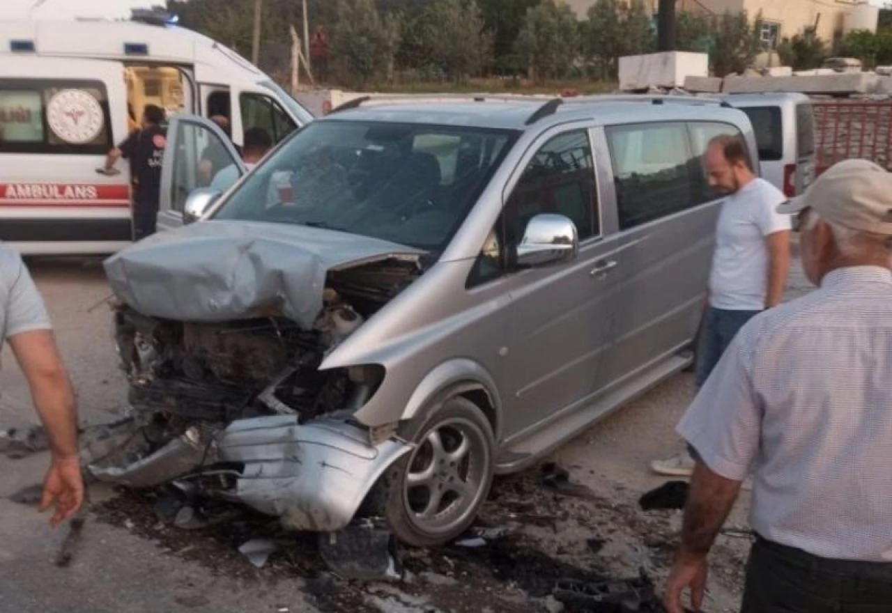 Bilecik’te 2 otomobil çarpıştı: Ölü ve yaralılar var! - 1. Resim