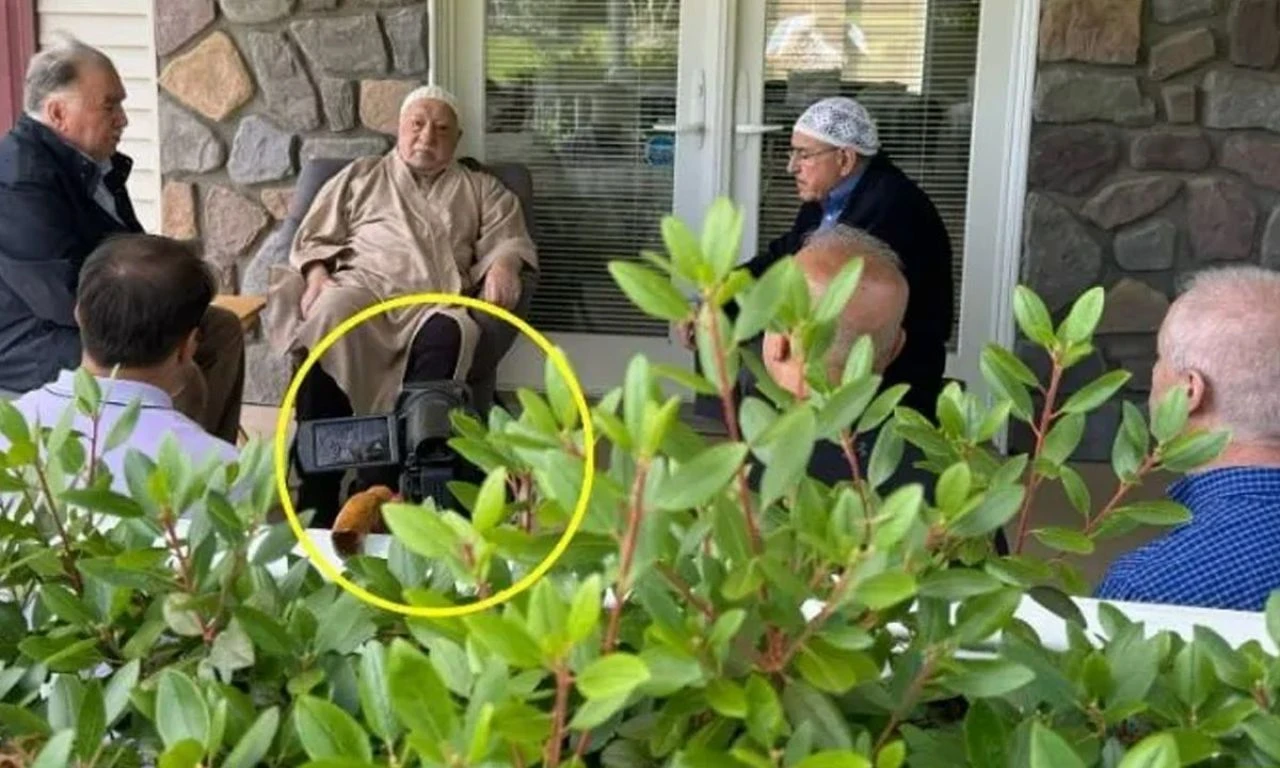 FETÖ elebaşı Gülen'in yeni görüntüleri ortaya çıktı: Zor nefes alıyor hatta konuşamıyor - 1. Resim