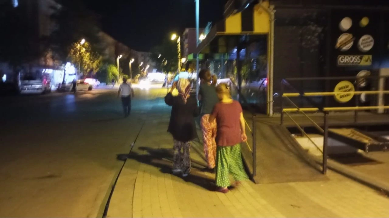 Malatya'da deprem oldu! AFAD ilk verileri açıkladı - 2. Resim