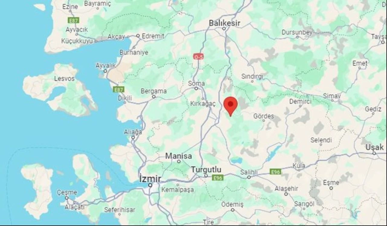 Manisa'da deprem oldu! Gece yarısı sallandılar: Kandilli'den açıklama geldi - 1. Resim