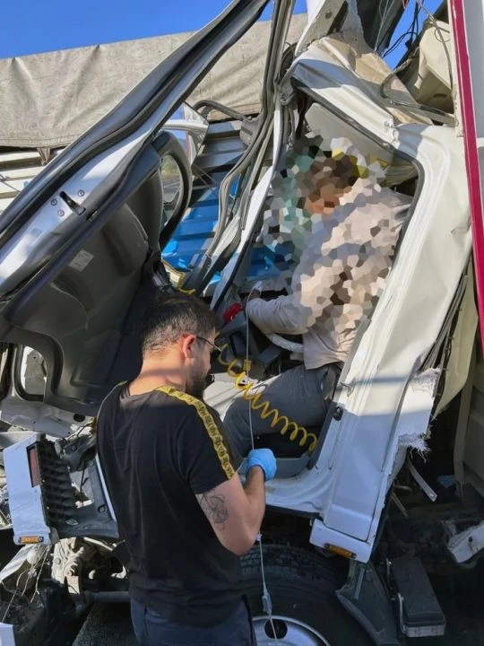 Muğla'da feci kaza! Kamyon, duran tıra arkadan çarptı: 2 ölü - 2. Resim