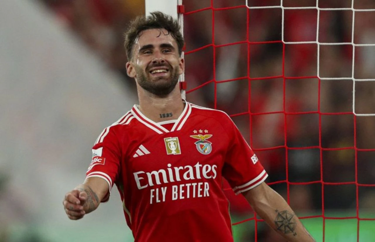 Okan Buruk'tan Rafa Silva açıklaması - 1. Resim